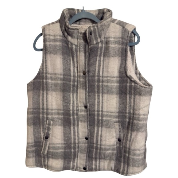 🌹THREAD & SUPPLY PLAID SHERPA SNAP/ZIP UP VEST - Picture 1 of 4